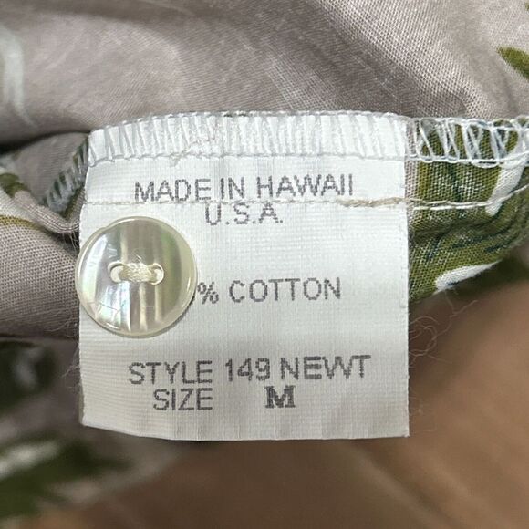 Newt Honolulu Hawaiian Shirt Men's Medium Button Up Short Sleeve USA Made Floral - Picture 7 of 8